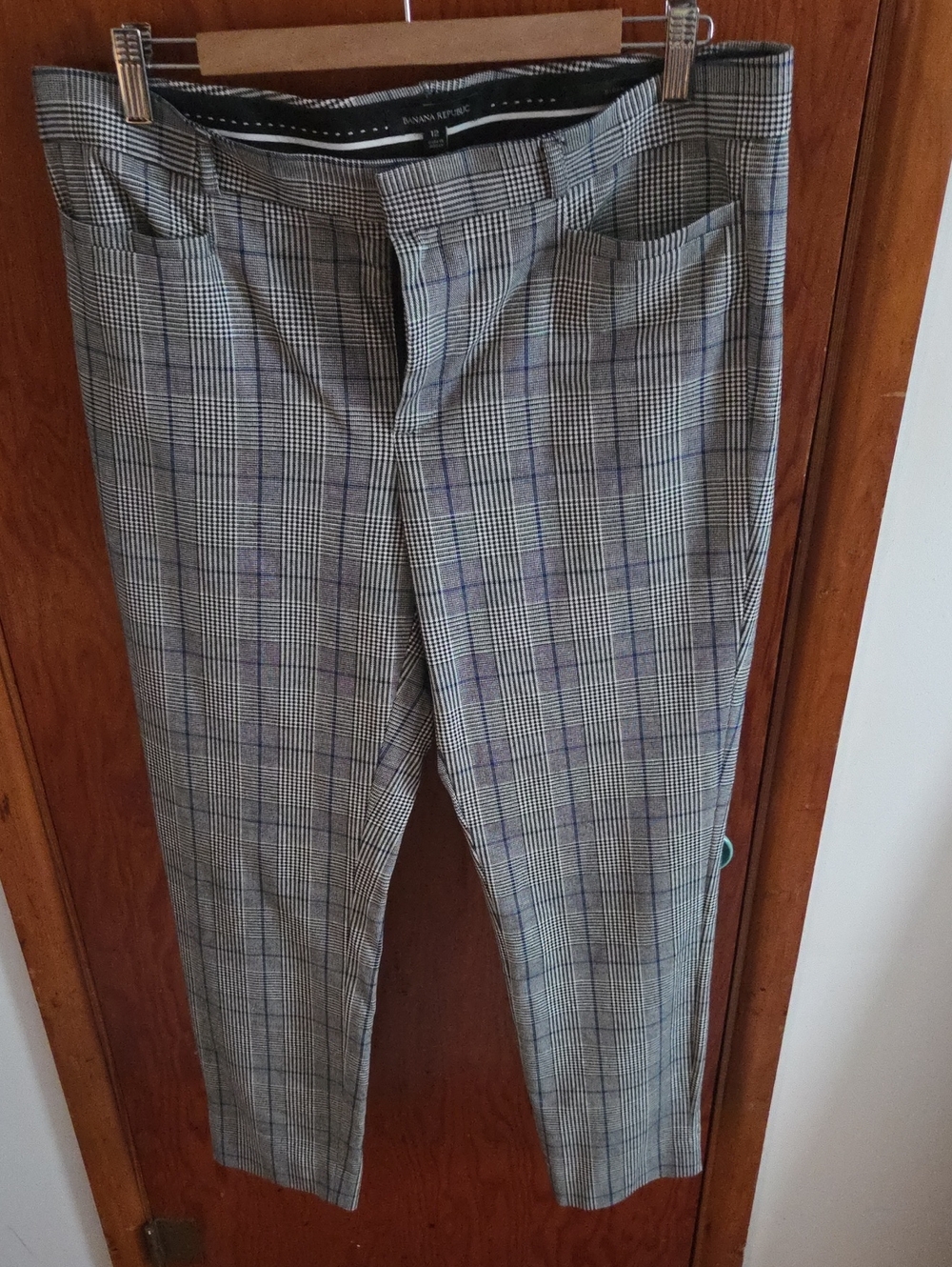 Banana Republic Gray Plaid Ankle Pants with Subtle Blue Windowpane